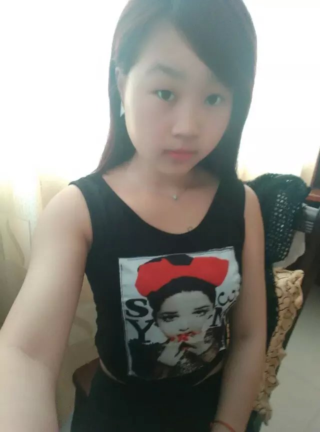 覃学厅的照片
