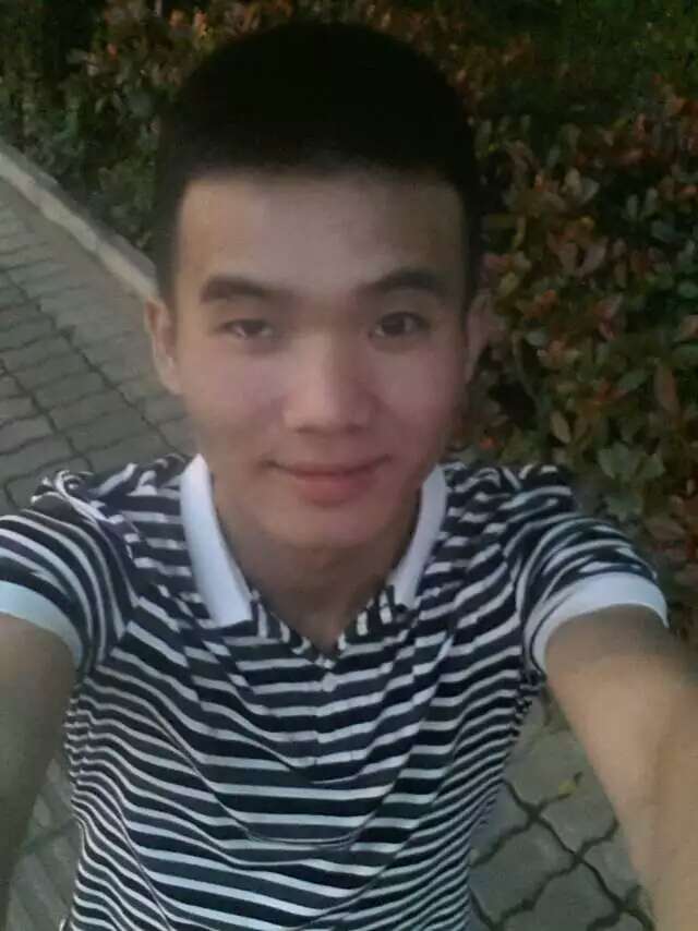罗建勇的照片