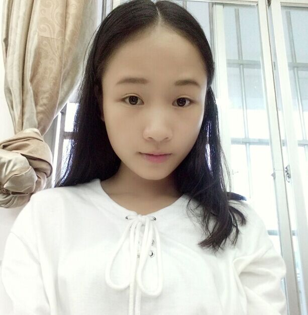 莫东昕的照片